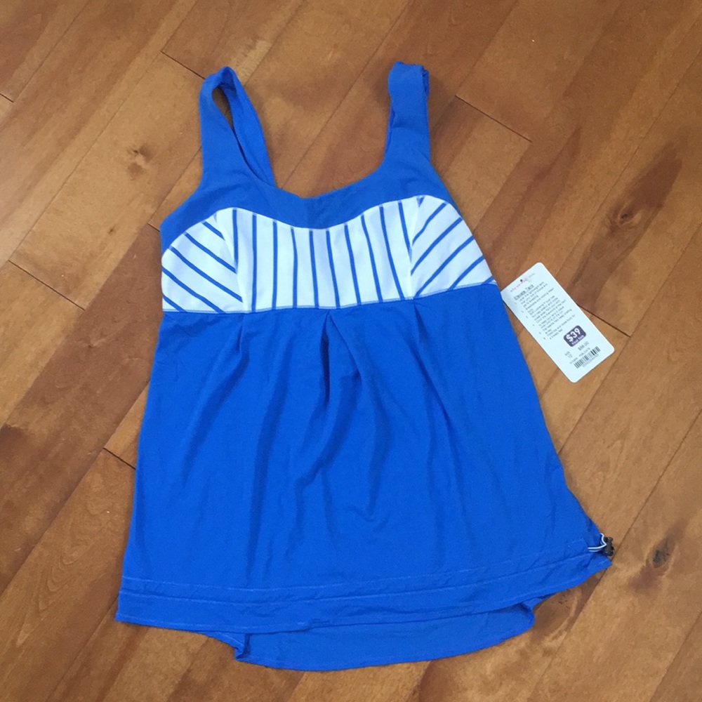 Lululemon tank